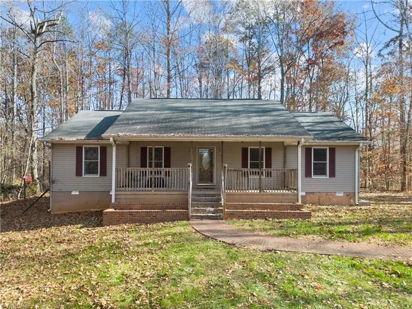 6933 Providence Church Rd, Winston Salem, NC 27105