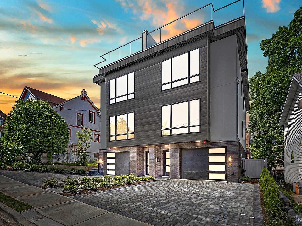 1st image of 461 Bagley Pl #461