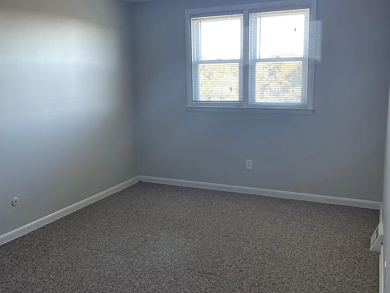 6915 Shalkop St #2 — Photo 4