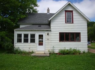 430 2nd St E, Hector, MN 55342