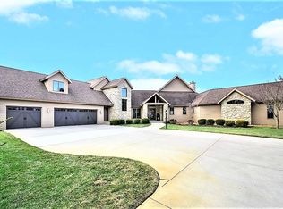10000 Butternut Dr, Middlebury, IN 46540