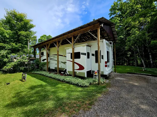 17665 W South Curtis Rd, Germfask, MI 49836