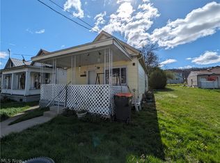 1018 Beech St, Wellsville, OH