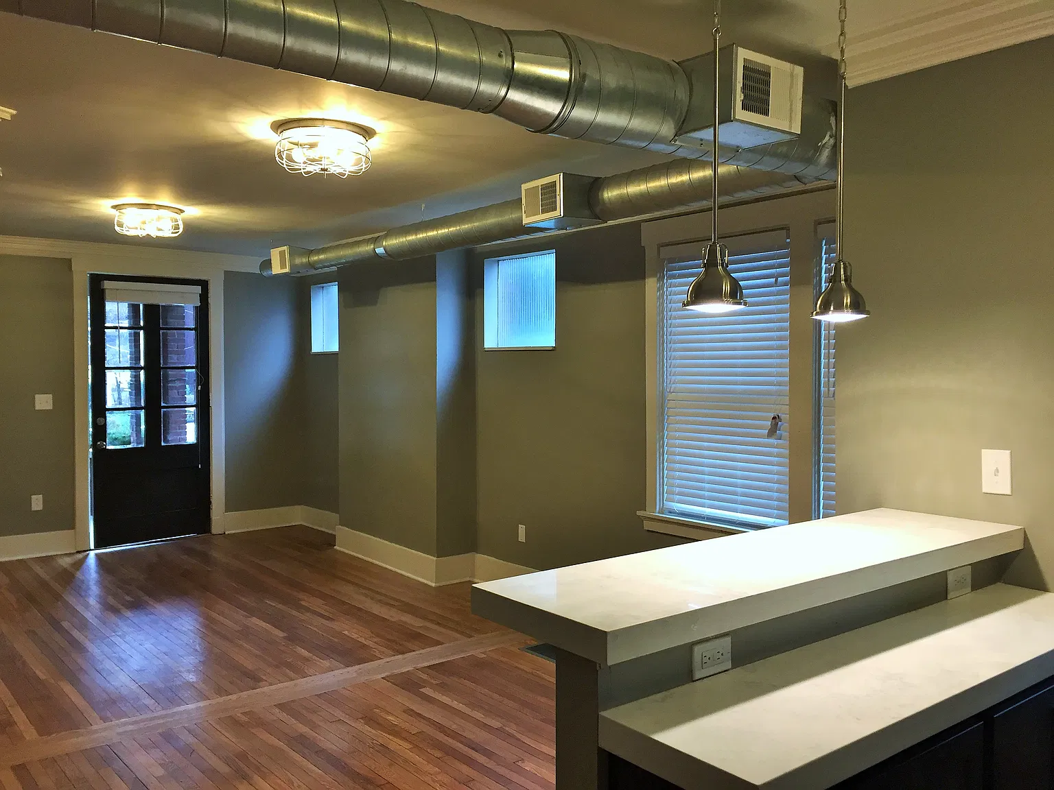 3 bed, $2,395 — Photo 4
