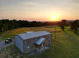 121 Coonhunters Rd, Golconda, IL 62938