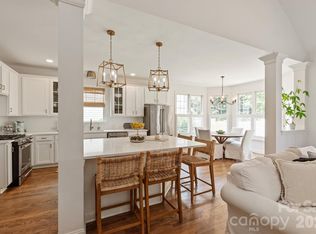 869 Stratford Run Dr, Fort Mill, SC 29708