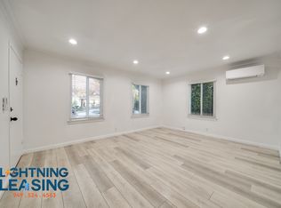 1363 1/2 Hauser Blvd #1D, Los Angeles, CA 90019