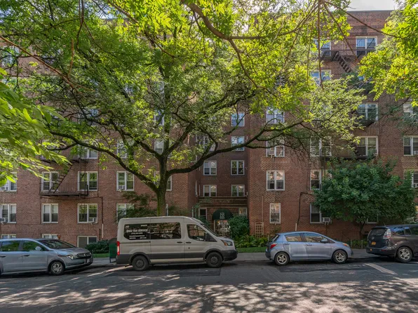 153 Bennett Avenue image 22 of 23