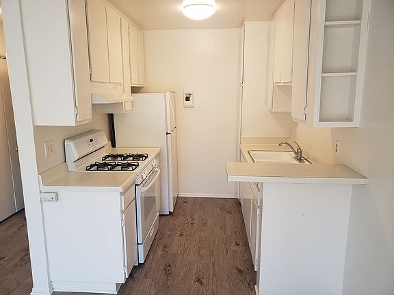 3rd image of 57 N Ann St APT 205