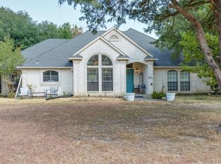 6000 Raymond Rd, Kaufman, TX 75142