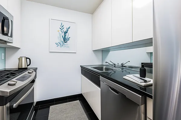 Rented by Vector New York, LLC | media 27