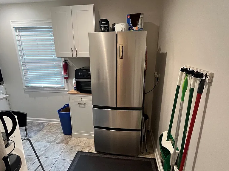 9335 Kings Post Ct — Photo 13