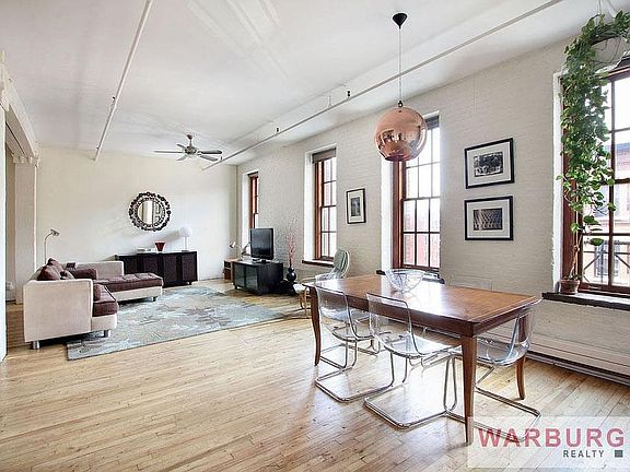3rd image of 467 Greenwich St Suite 4