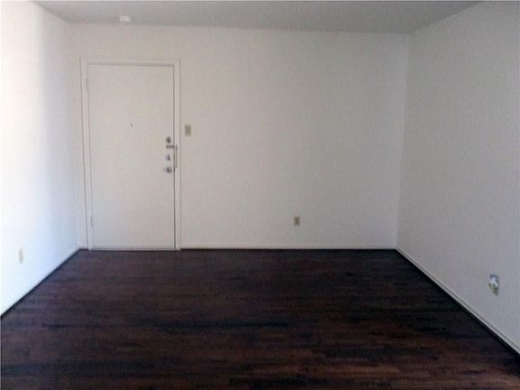 5th image of 3015 Mahanna Springs Dr #3015E