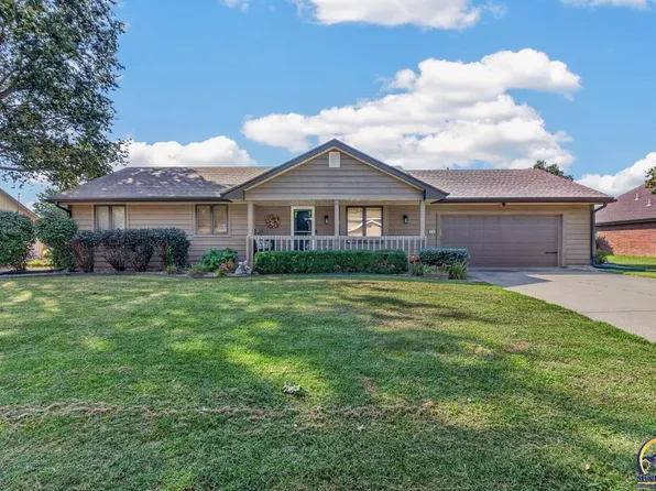107 Karen Dr, Holton, KS 66436
