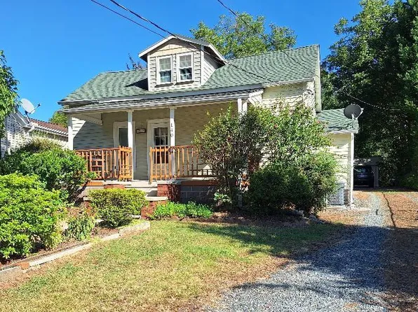 140 Bay St, Rural Hall, NC 27045