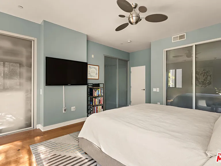 1200 N Sweetzer Ave #1 — Photo 11