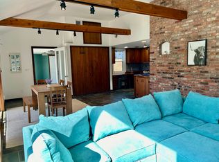 (Undisclosed Address), Richmond, MA 01254