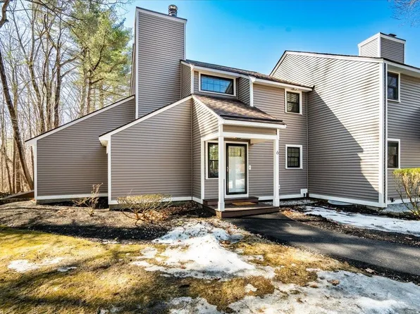 6 Kirriemuir Road, Stratham, NH 03885