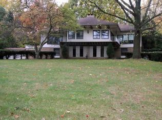 3000 Harriett Rd, Stow, OH 44224