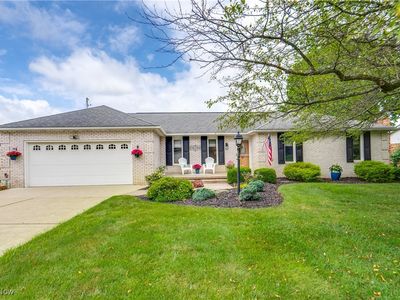 1077 Century Hill St, Louisville, OH, 44641