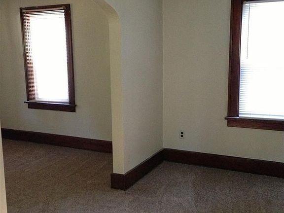 2nd image of 1169 Brown St