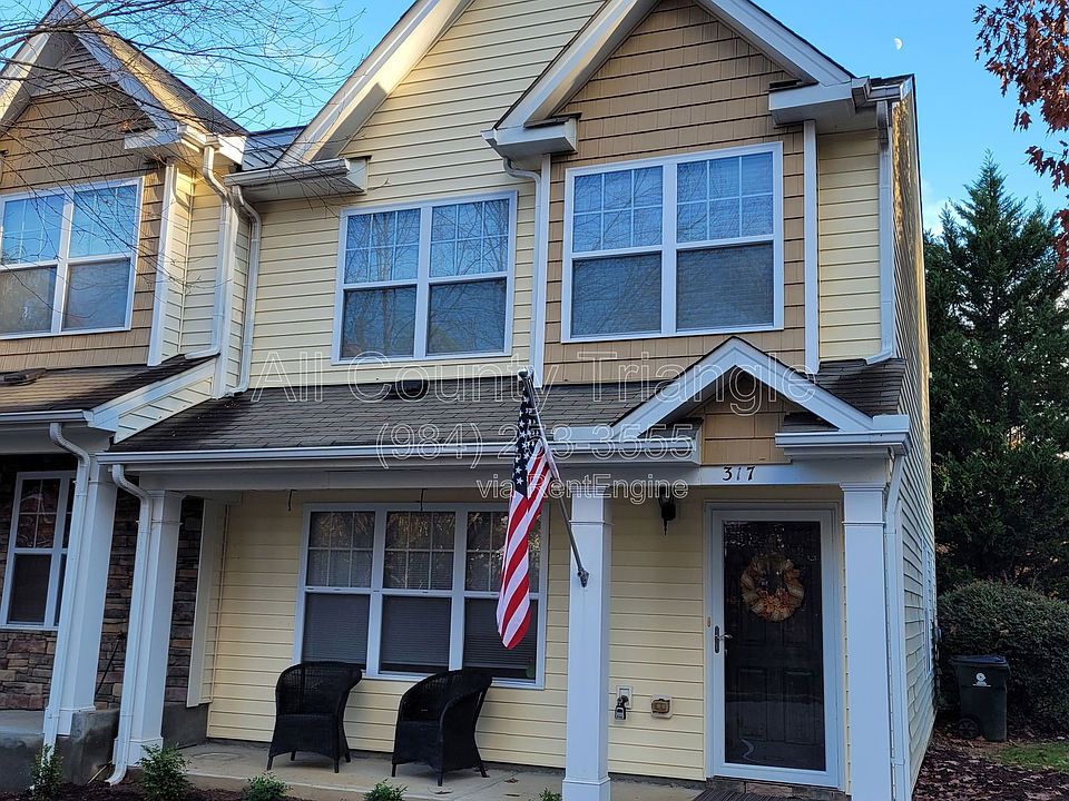 1st image of 317 Port Haven Dr