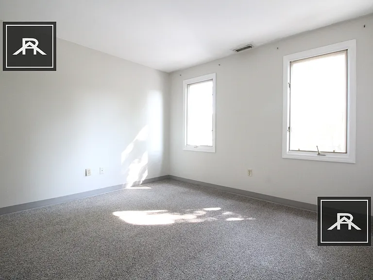 3 Raymond St — Photo 11