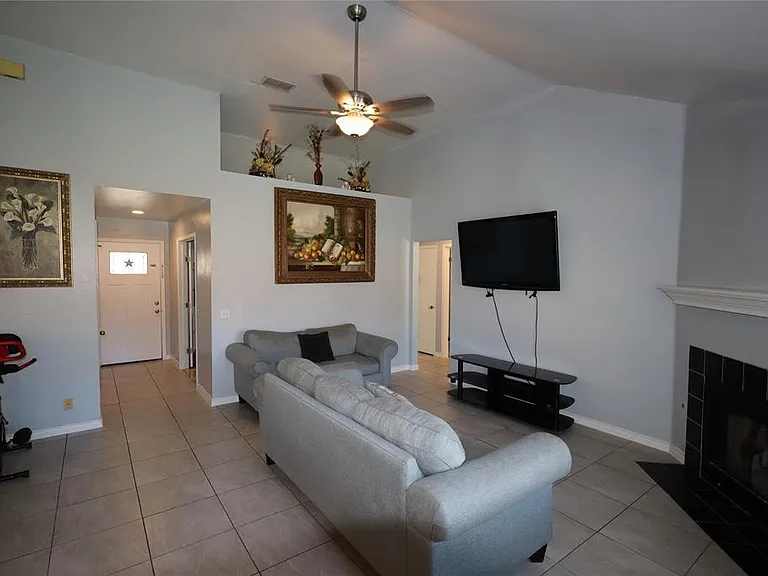 7003 Apperson St — Photo 10