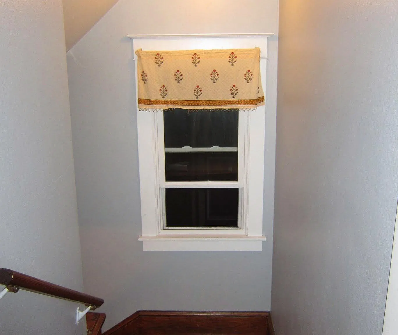 3 bed, 1800 sqft, $1,700 — Photo 2