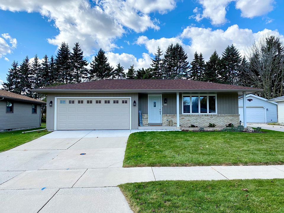 1st image of 3610 S 18th St
