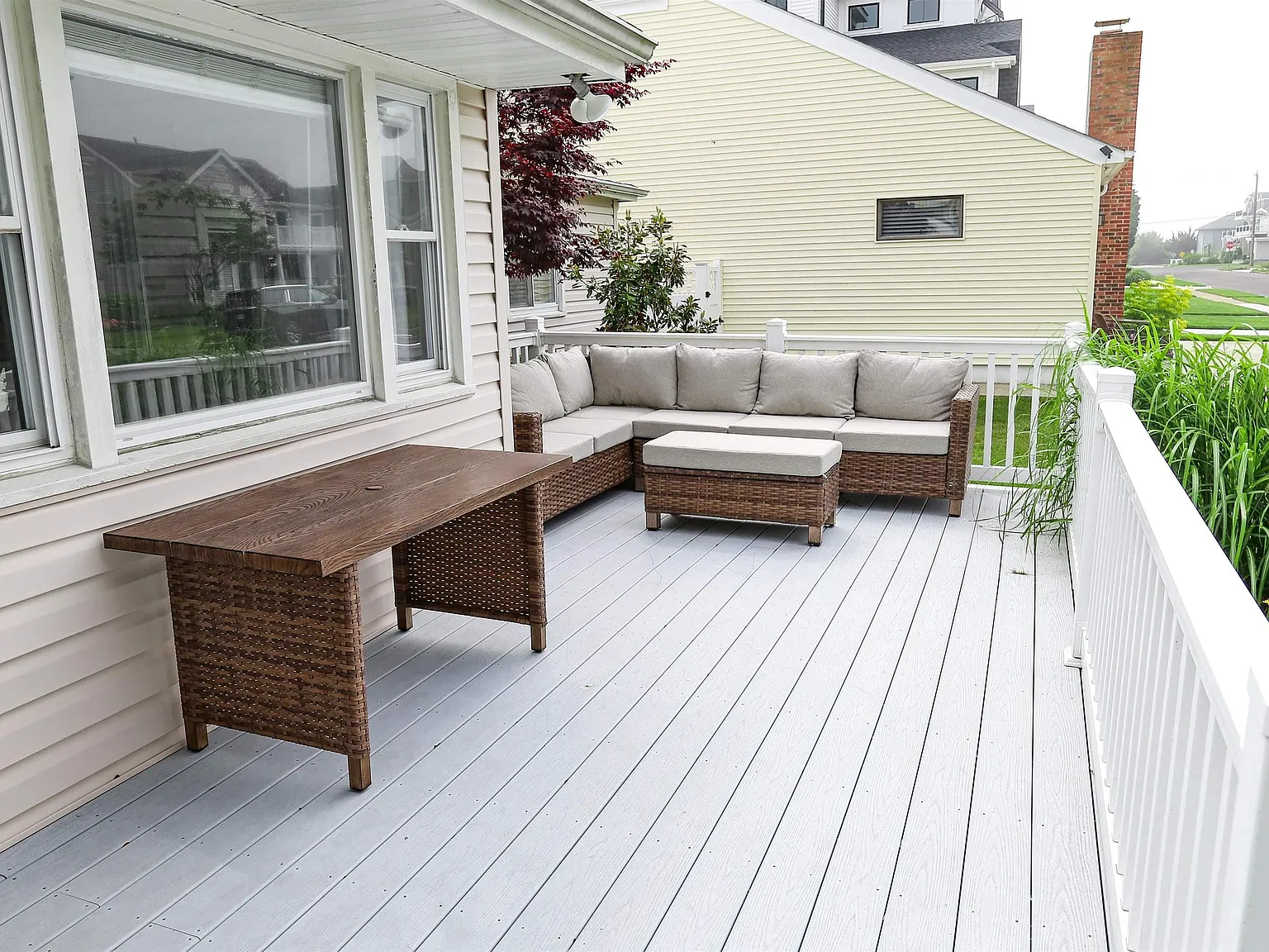 4 bed, 2.5 bath, $4,500 — Photo 2