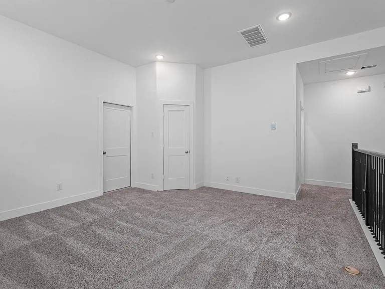 120 Red Cascade Ct — Photo 30