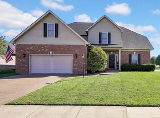 4500 Clint Cir, Newburgh, IN 47630