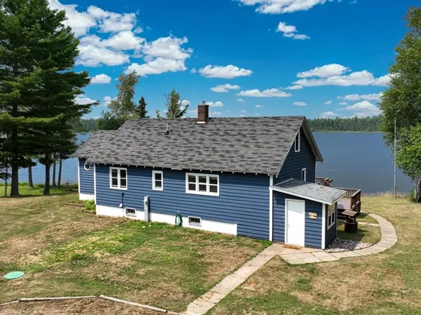 8029 Nokomis Dr, Eagle River, WI 54521