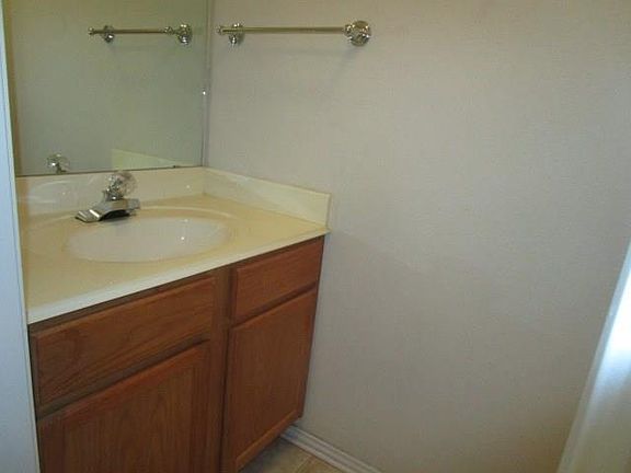 5th image of 6424 Henco Dr