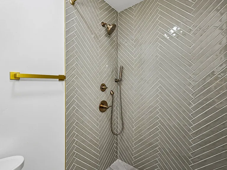 Salt + Sea - Luxury Coastal Apartments near Carlsbad Village — Photo 20