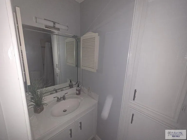 205 Calle Amistosa — Photo 12