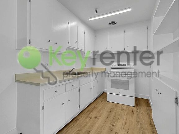 4th image of 2320 P St APT 309
