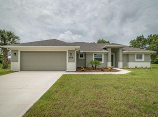 879 Vocelle Ave, Sebastian, FL 32958