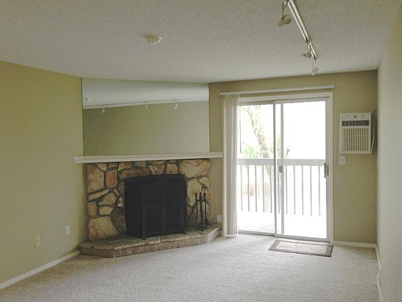 5th image of 6121 E 6th Ave #K