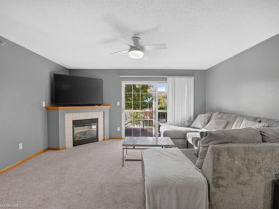 4th image of 3633 Pheasant Ln APT 6