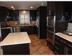 4th image of 423 Williamson Pl