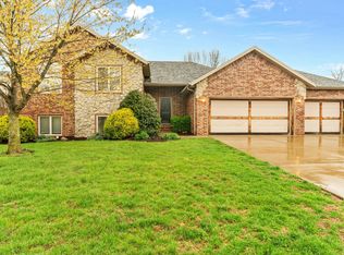 4415 W Stone Ridge Rd, Battlefield, MO 65619