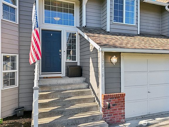 3rd image of 17016 111th Avenue Ct E
