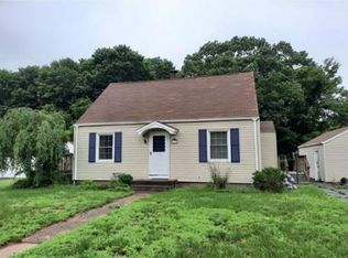 10 Belvedere Rd, North Haven, CT 06473