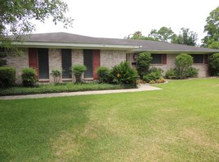114 Blackstone Pl, Port Lavaca, TX 77979