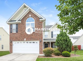 5902 Laurel Creek Ct, Greensboro, NC 27405