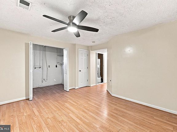 5th image of 55 Thornberry Dr W