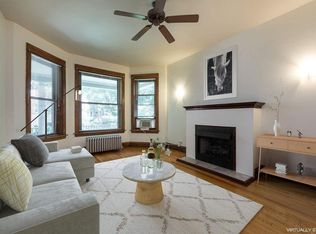 5546 N Lakewood Ave #1, Chicago, IL 60640